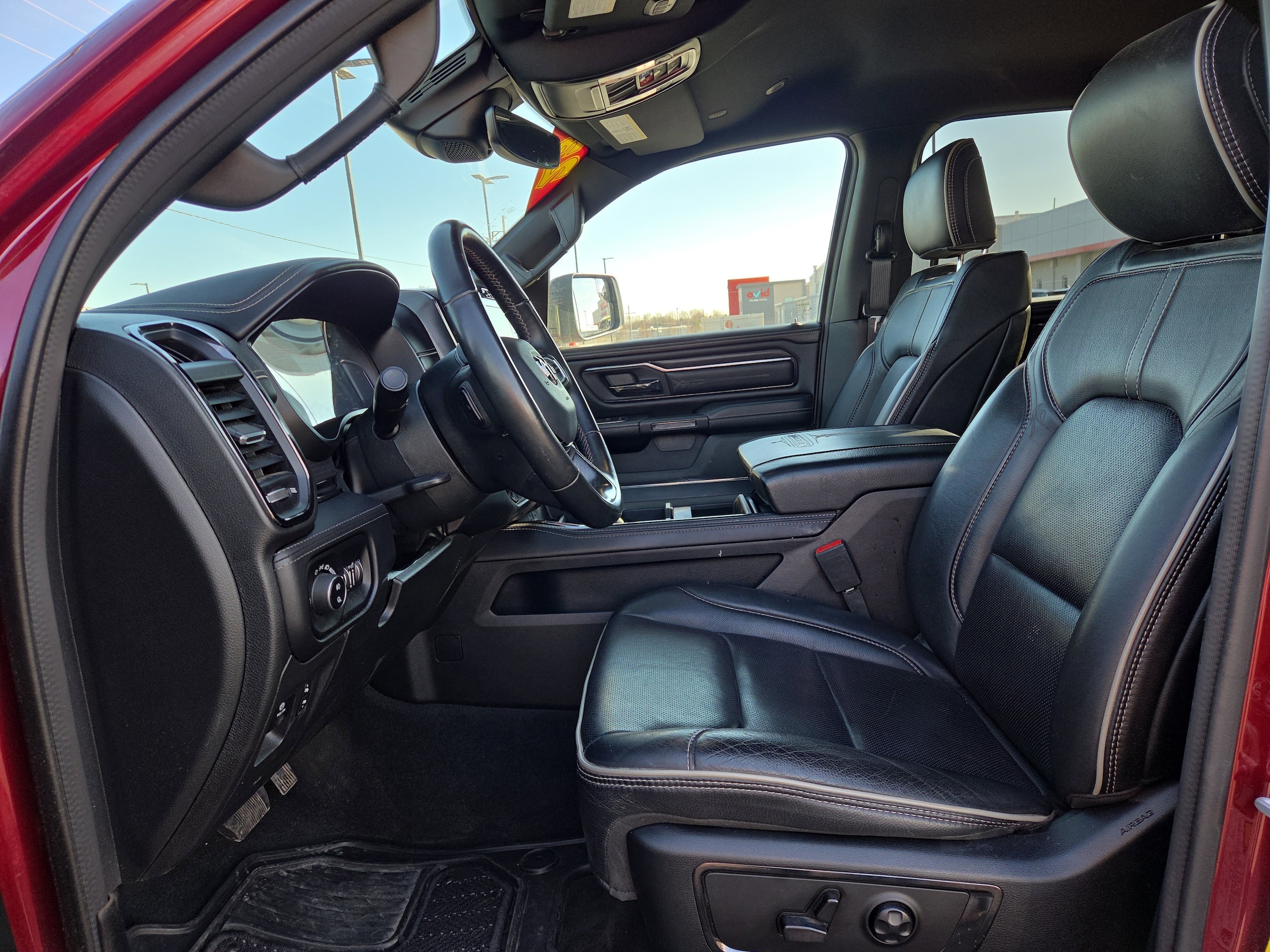 2023 RAM Ram 1500 Pickup Limited - Photo 10
