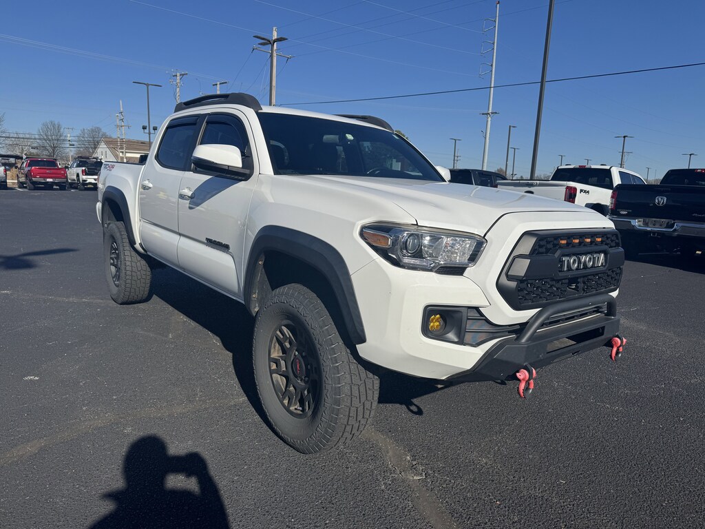 Used 2016 Toyota Tacoma TRD Off Road 4WD Double Cab V6 MT TRD Off Road