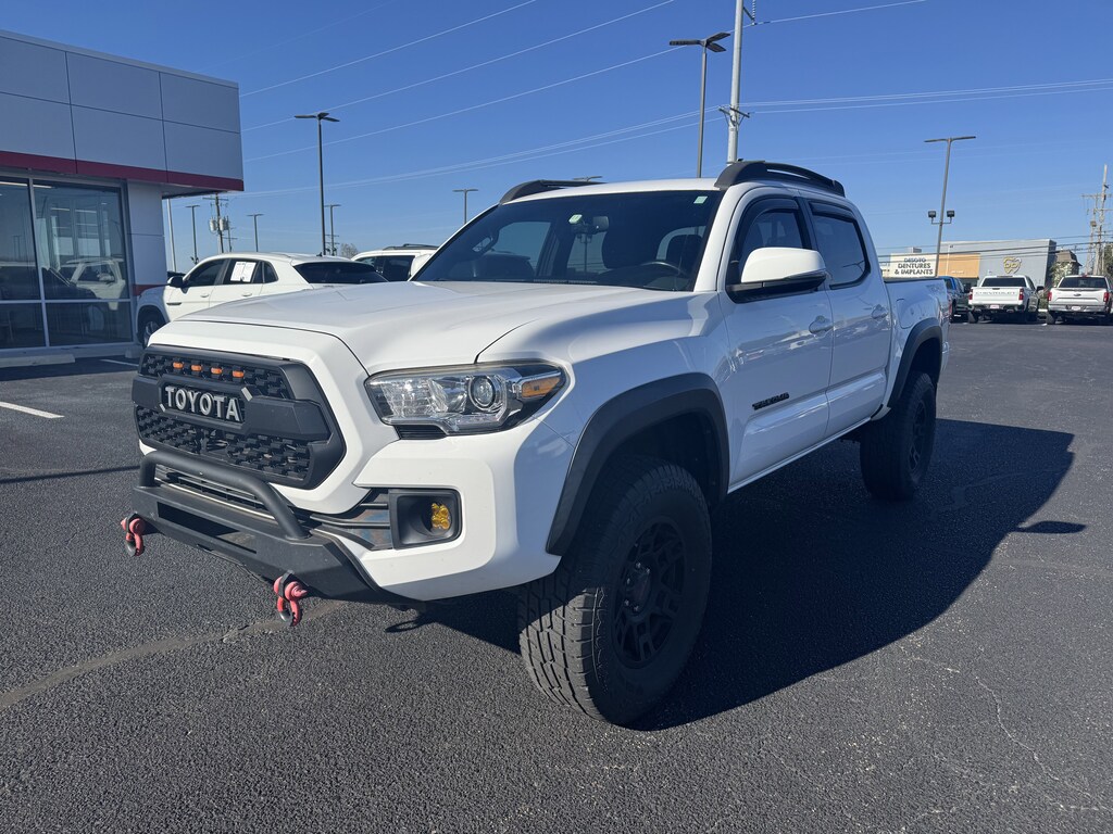 Used 2016 Toyota Tacoma TRD Off Road 4WD Double Cab V6 MT TRD Off Road