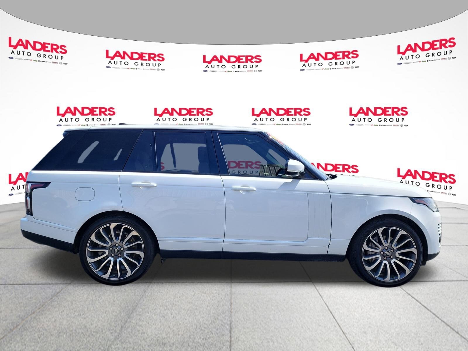 2021 Land Rover Range Rover HSE Silver Edition photo 2