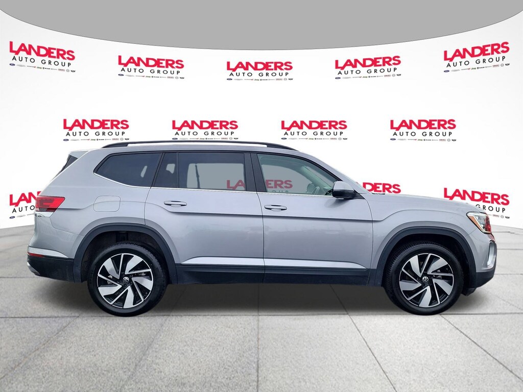 Used 2024 Volkswagen Atlas 2.0T SE w/Technology 2.0T SE w/Technology 4MOTION