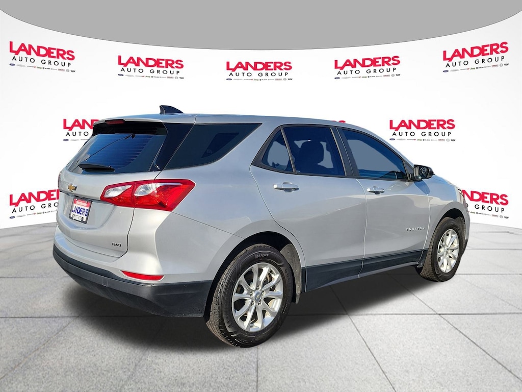 Used 2020 Chevrolet Equinox LS AWD  LS w/1LS