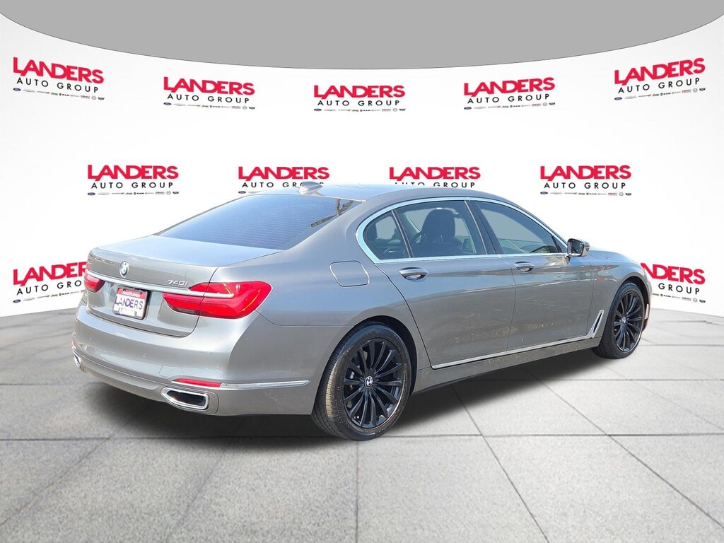 Used 2019 BMW 7 Series 740i Sedan