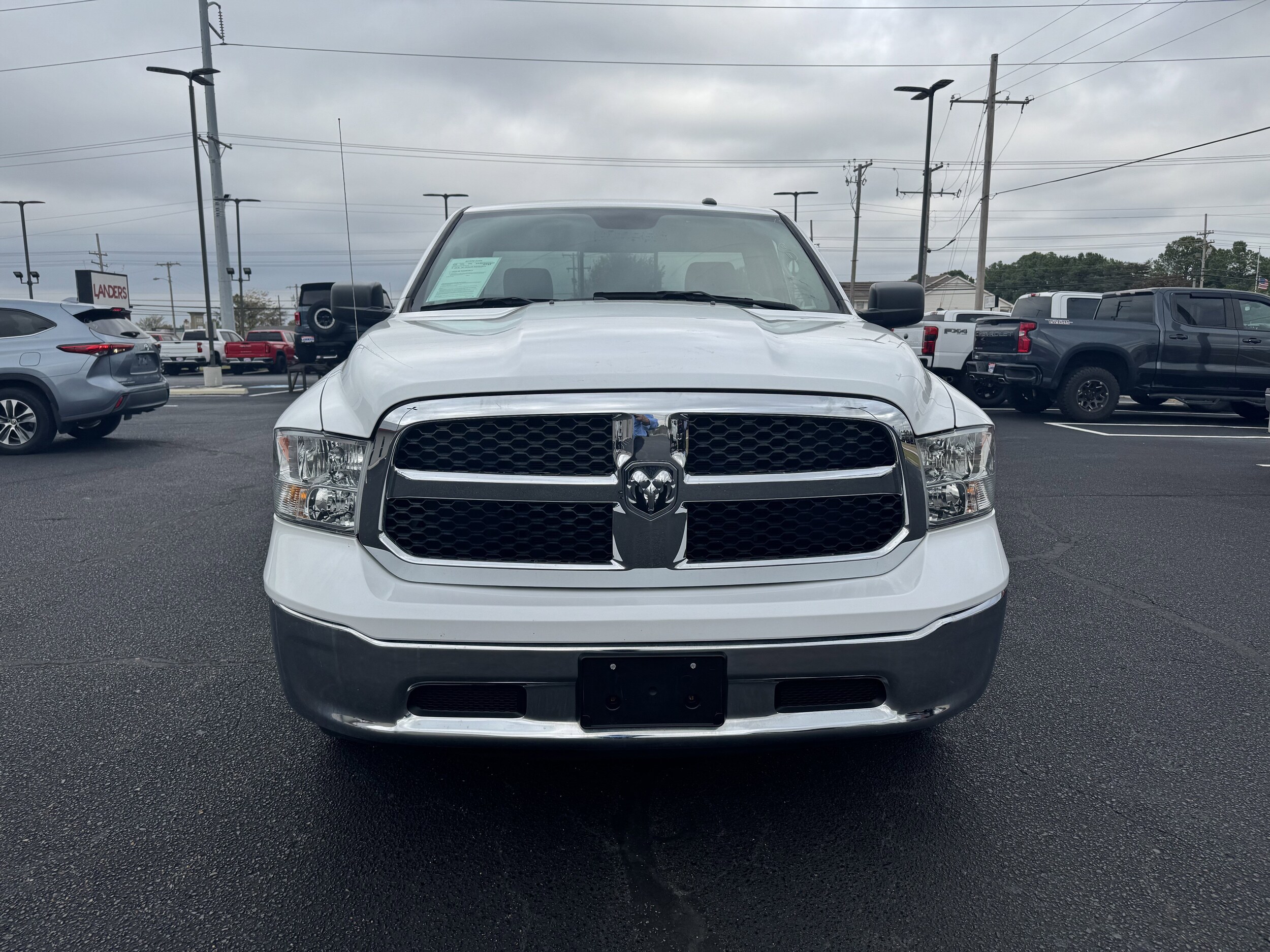 2019 Ram 1500 Classic Tradesman photo 2
