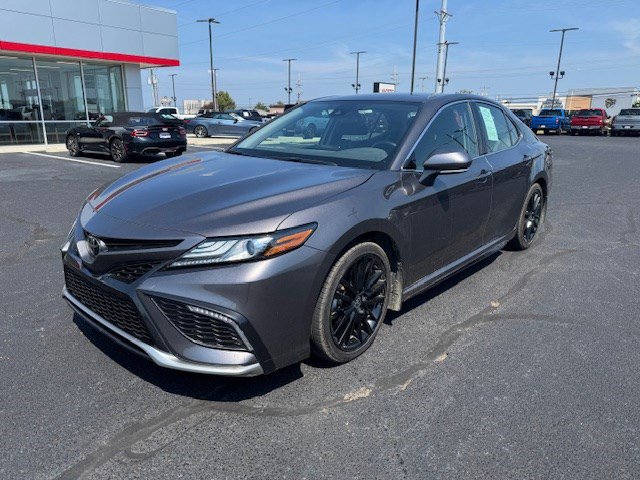 2023 Toyota Camry XSE photo 3