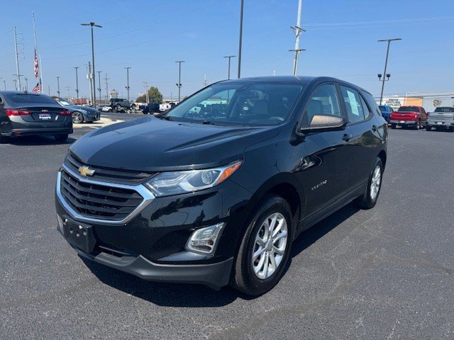 2020 Chevrolet Equinox LS photo 3