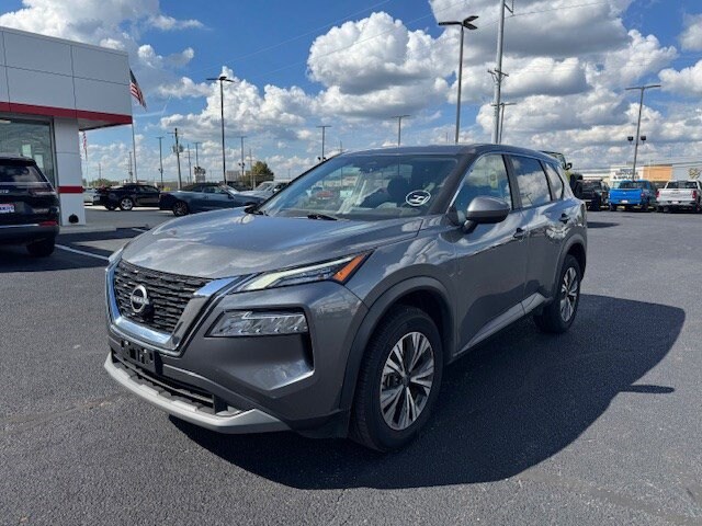 2023 Nissan Rogue SV photo 2