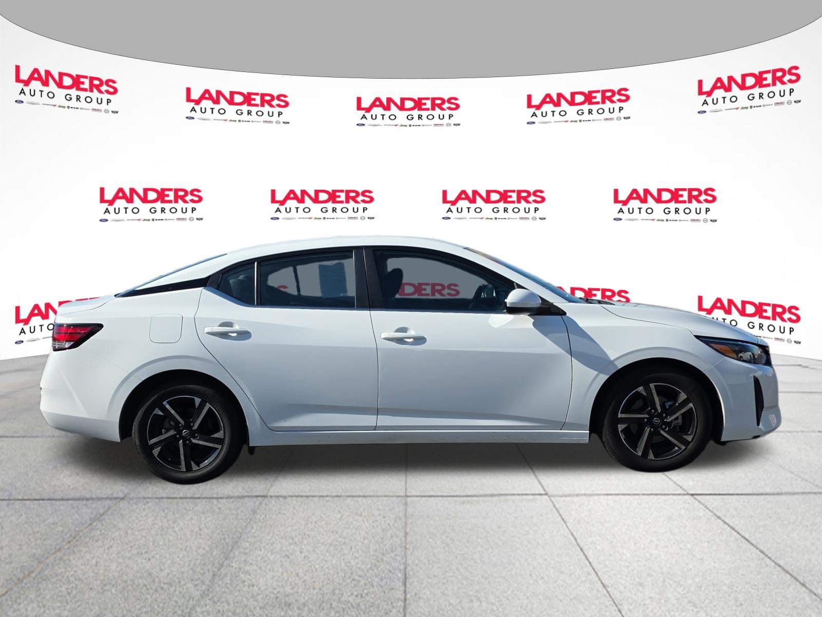 Used 2024 Nissan Sentra SV SV CVT