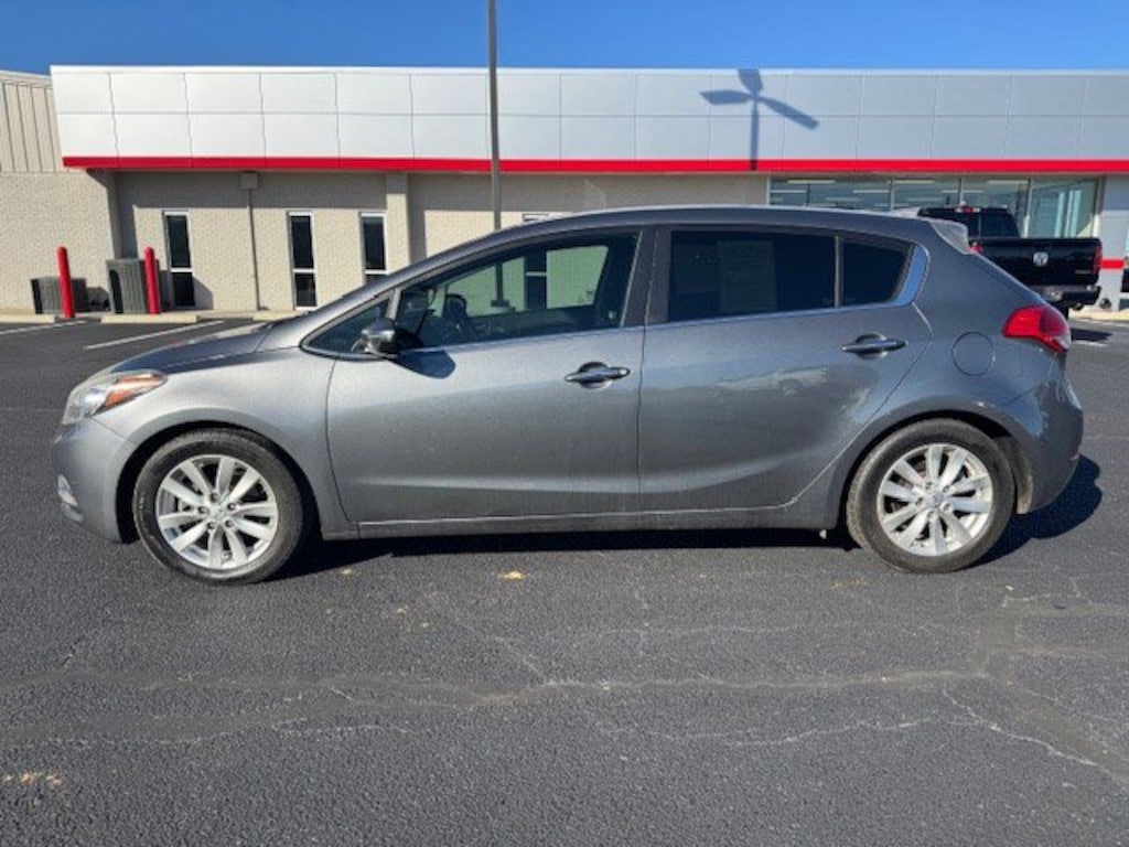 Used 2015 Kia Forte 5-Door EX HB Auto EX