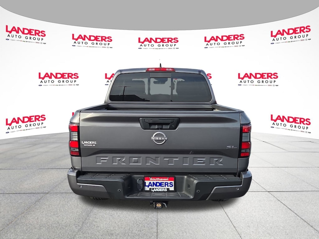 Used 2024 Nissan Frontier SL Crew Cab 4x2 SL