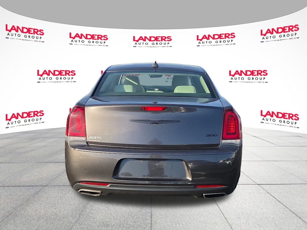 Used 2023 Chrysler 300 Touring Touring RWD