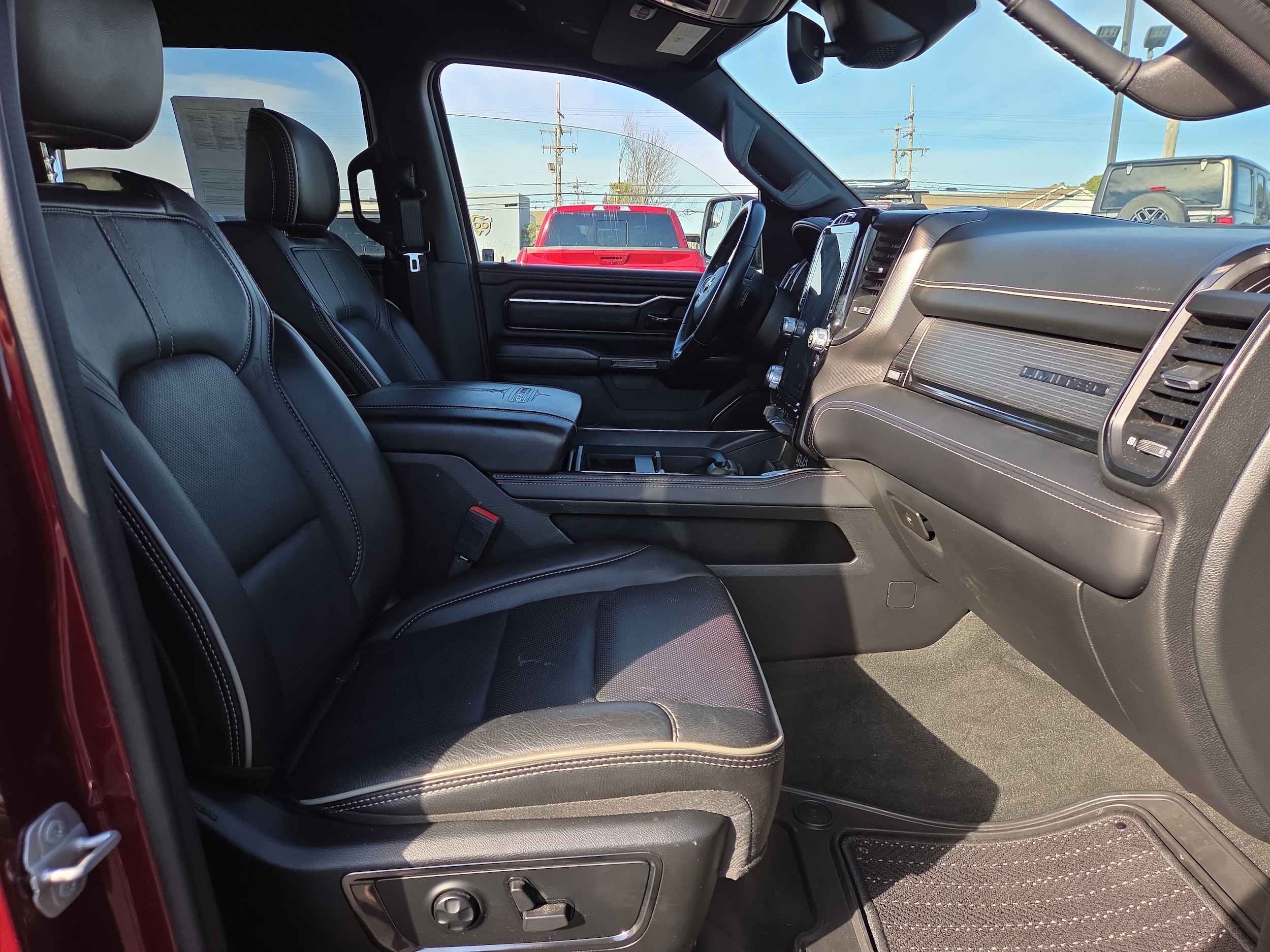 2023 RAM Ram 1500 Pickup Limited - Photo 16