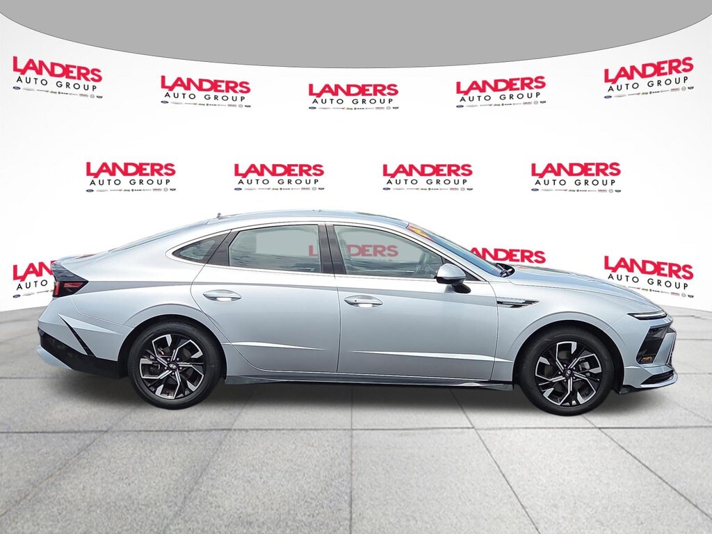 Used 2024 Hyundai Sonata SEL SEL 2.5L FWD