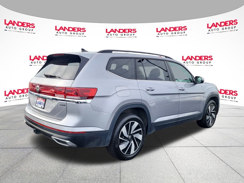 Used 2024 Volkswagen Atlas 2.0T SE w/Technology 2.0T SE w/Technology 4MOTION