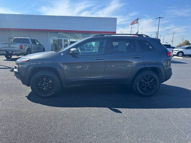 2016 Jeep Cherokee Trailhawk photo 3