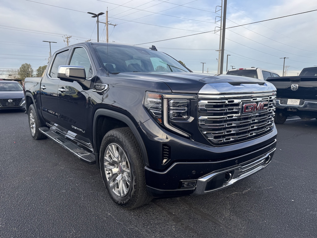 Used 2022 GMC Sierra 1500 Denali 4WD Crew Cab 147 Denali