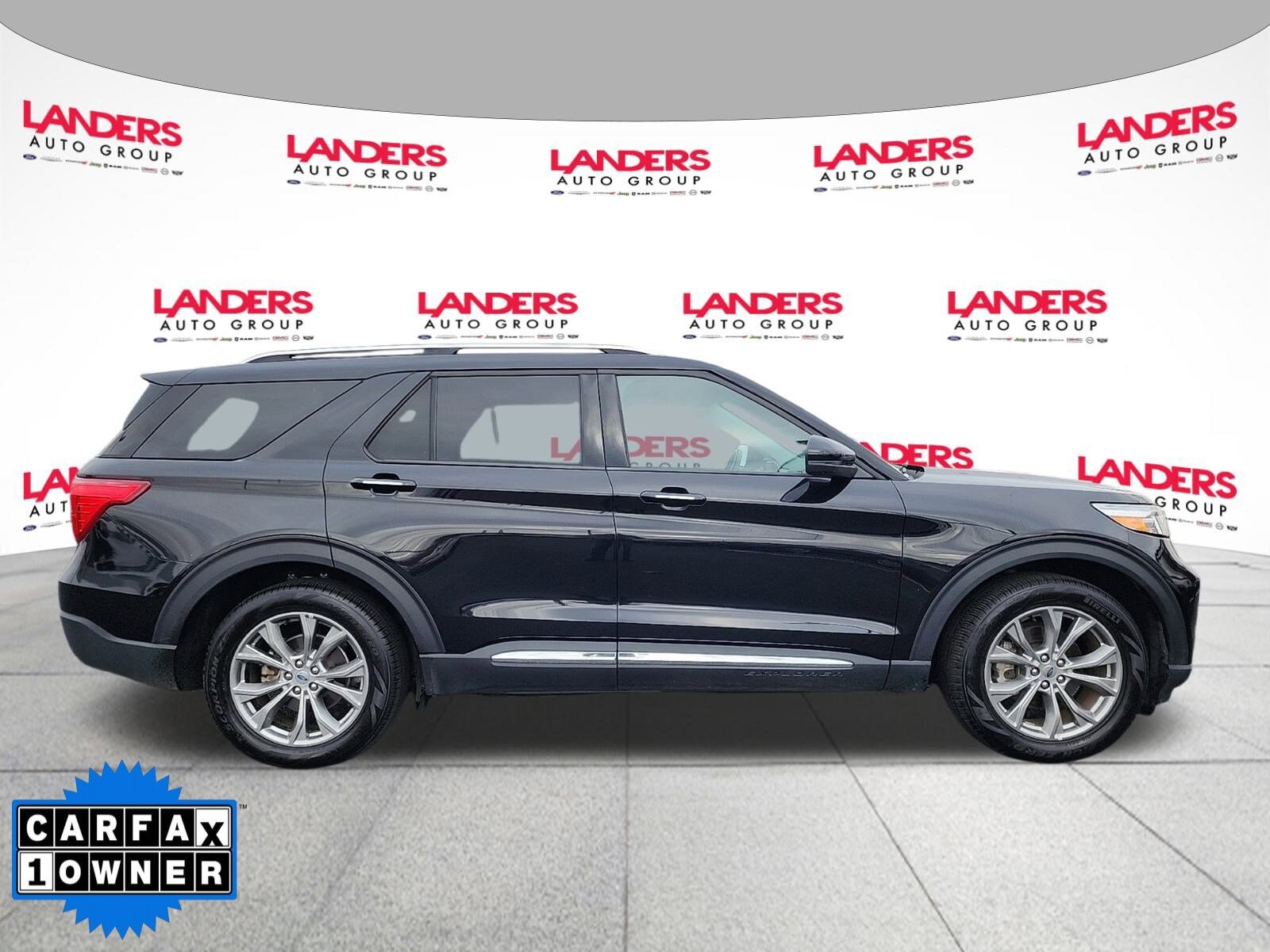 2023 Ford Explorer Limited photo 2