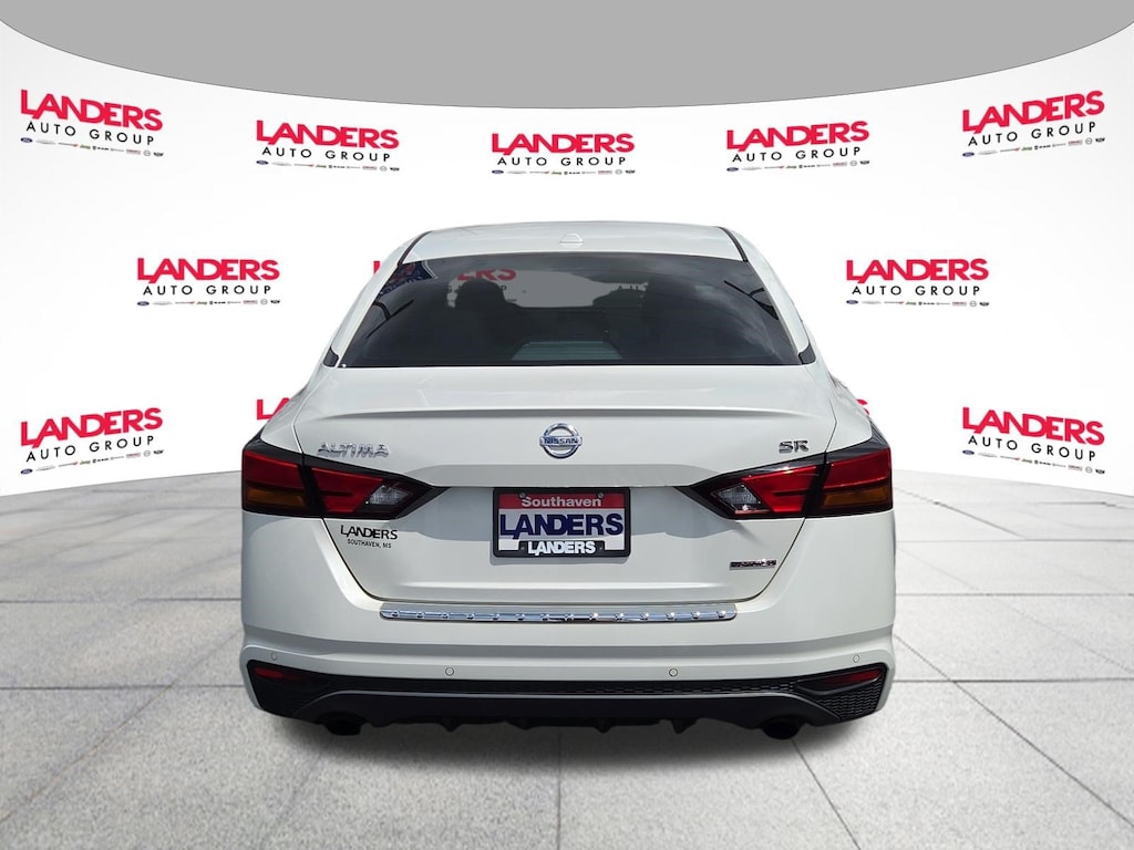 Used 2021 Nissan Altima 2.0 SR Sedan