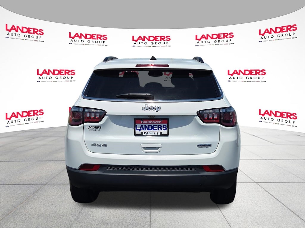 Used 2024 Jeep Compass Latitude Latitude 4x4