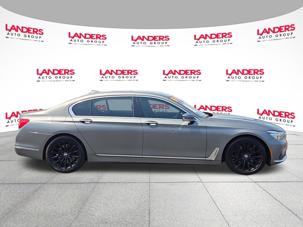 Used 2019 BMW 7 Series 740i Sedan