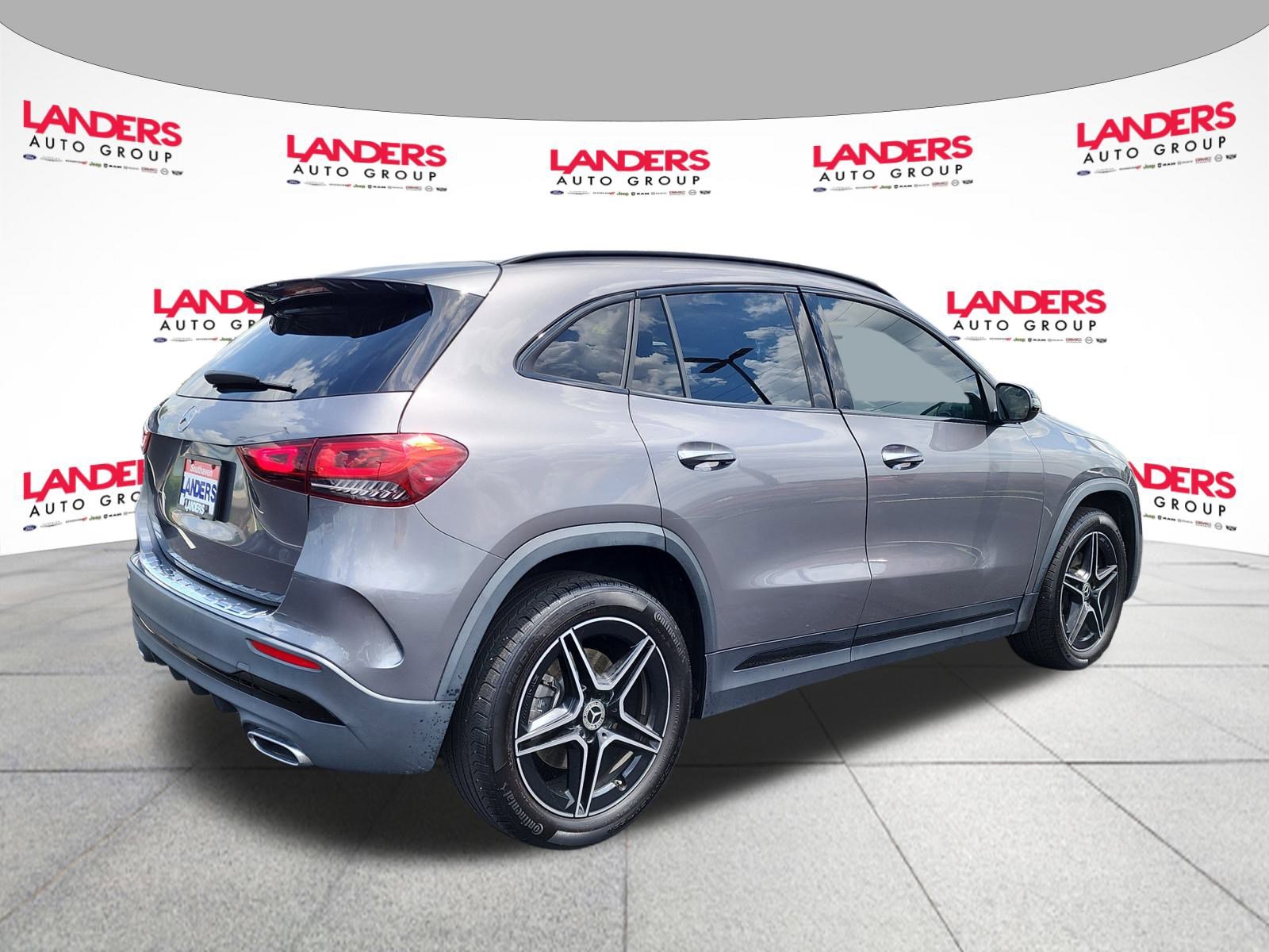 2023 Mercedes Benz GLA 250 photo 3