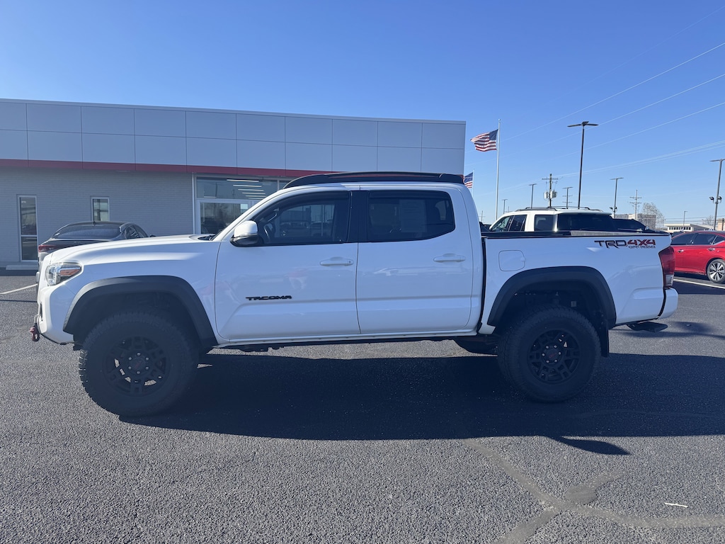 Used 2016 Toyota Tacoma TRD Off Road 4WD Double Cab V6 MT TRD Off Road