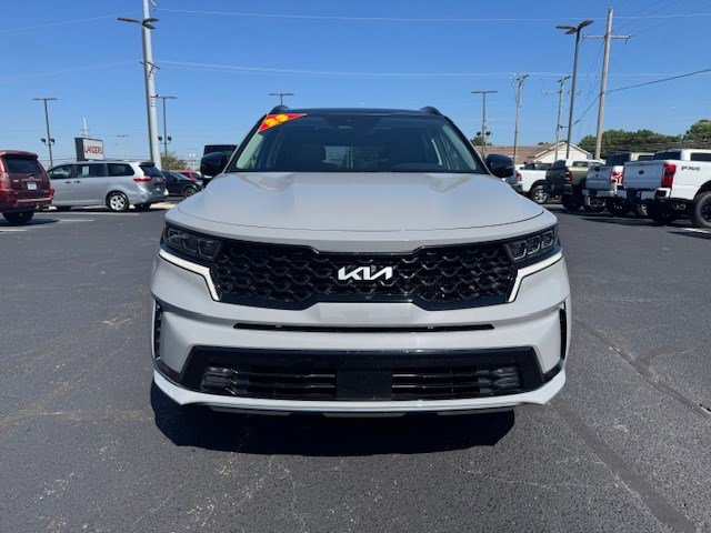 2023 Kia Sorento SX photo 2