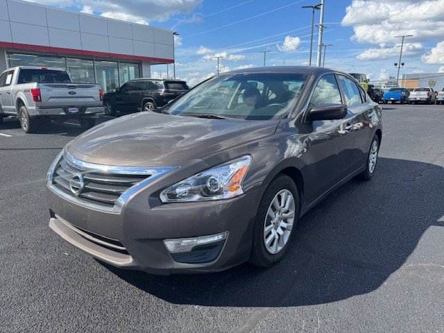 2014 Nissan Altima 2.5 S photo 3