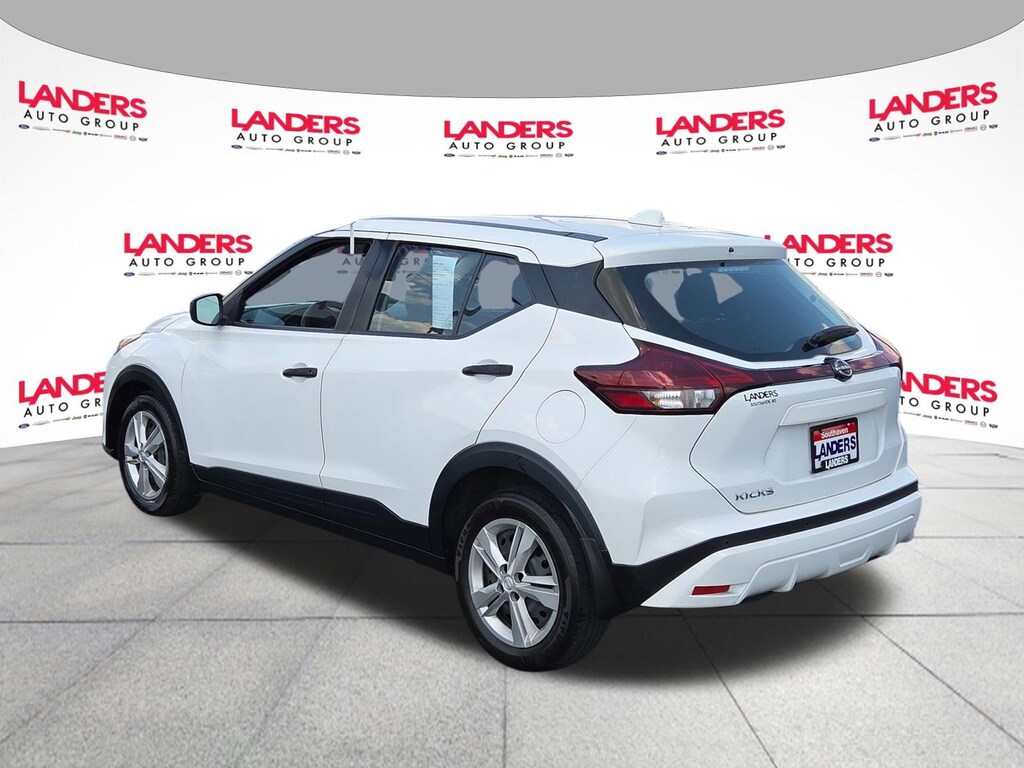 Used 2023 Nissan Kicks S S FWD