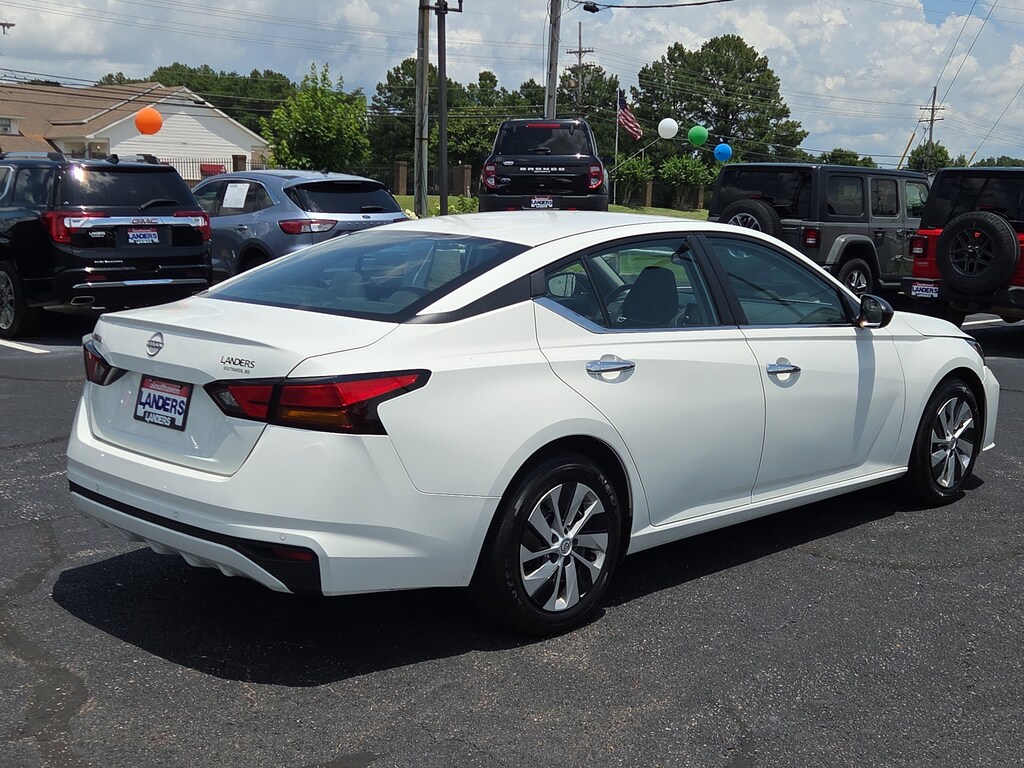 Used 2024 Nissan Altima 2.5 S Sedan