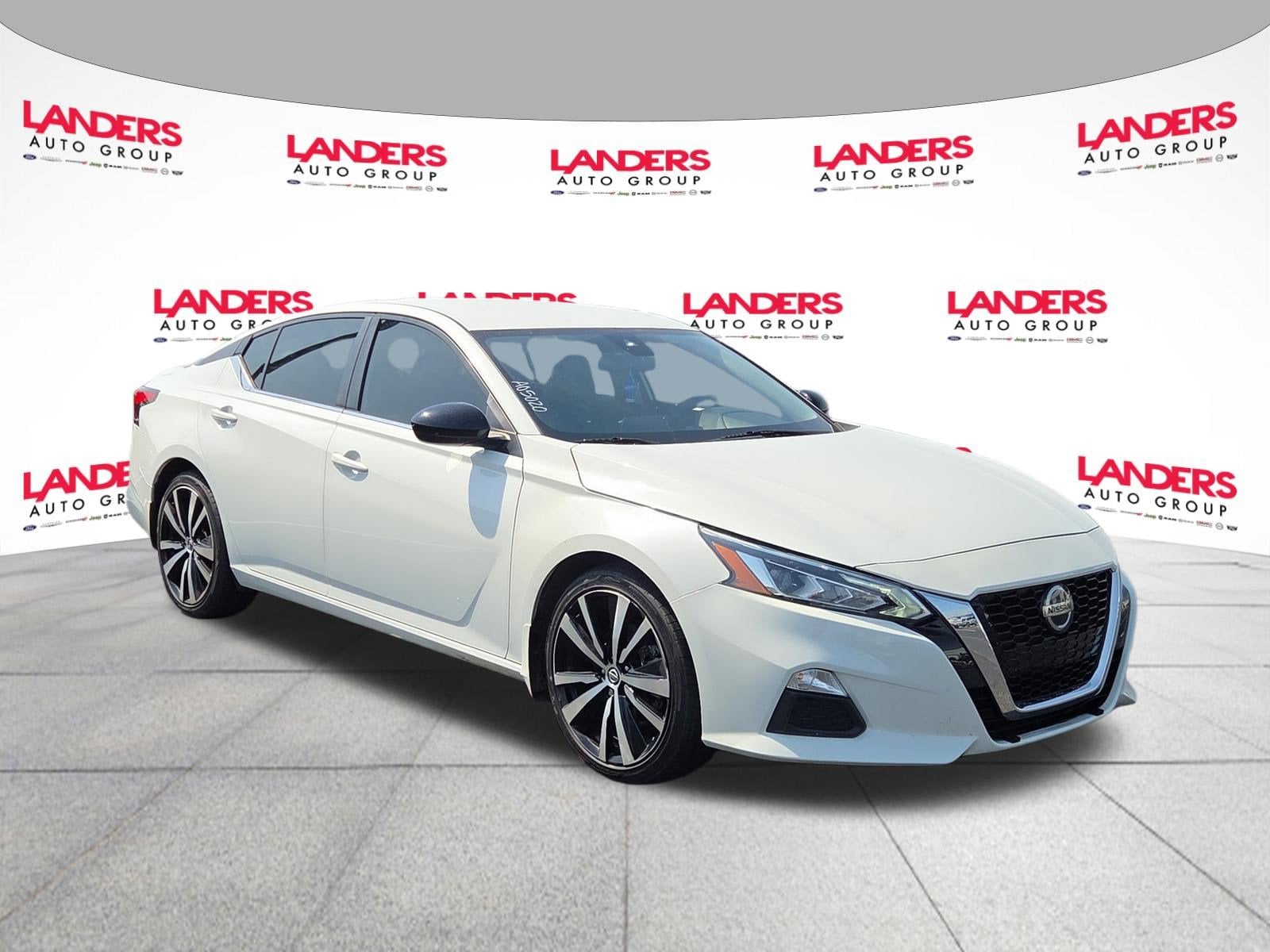 Used 2022 Nissan Altima 2.5 SR