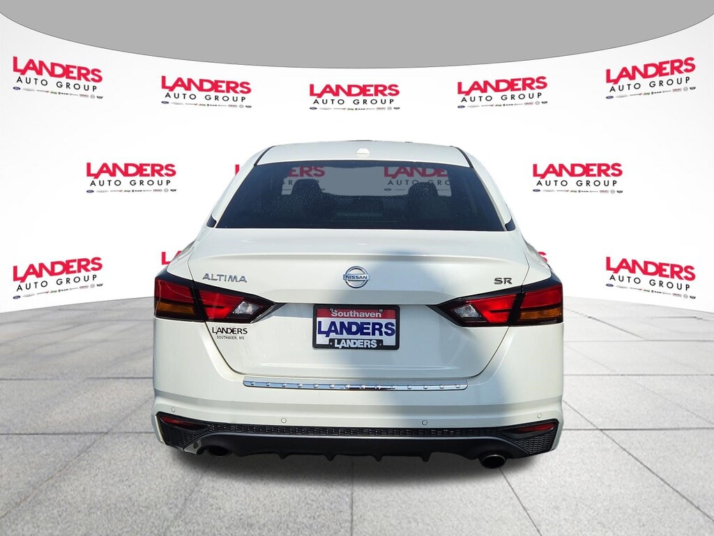 Used 2022 Nissan Altima 2.5 SR Sedan