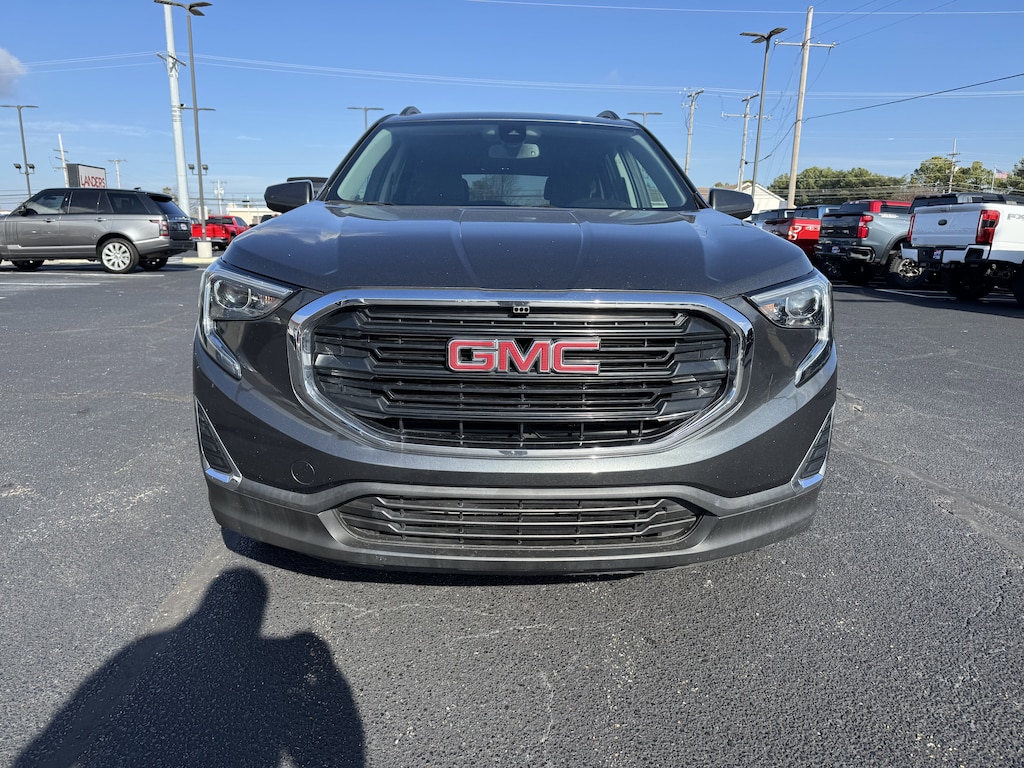 Used 2020 GMC Terrain SLE FWD SLE