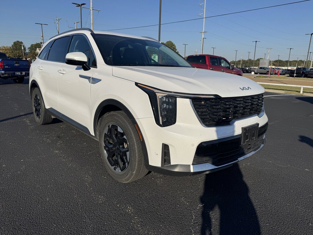 Used 2024 Kia Sorento S S FWD