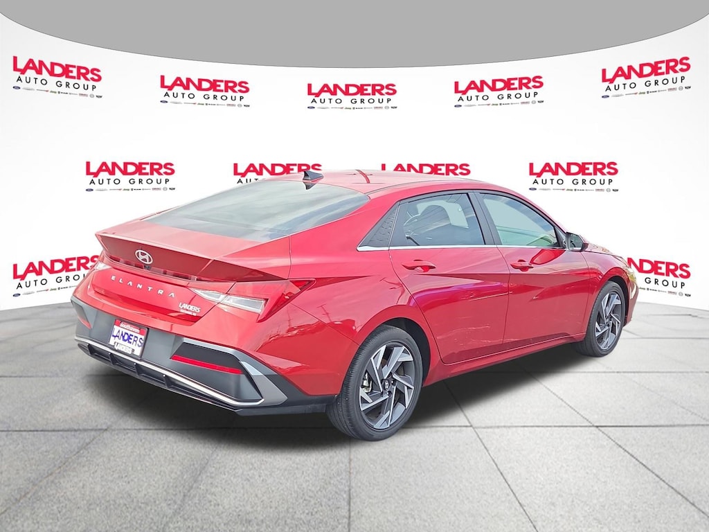 Used 2025 Hyundai Elantra SEL Convenience SEL Convenience IVT