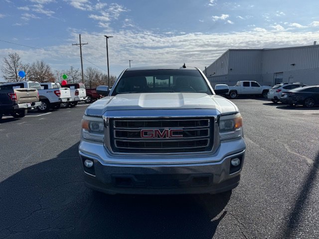2015 Gmc Sierra 1500 SLE photo 2