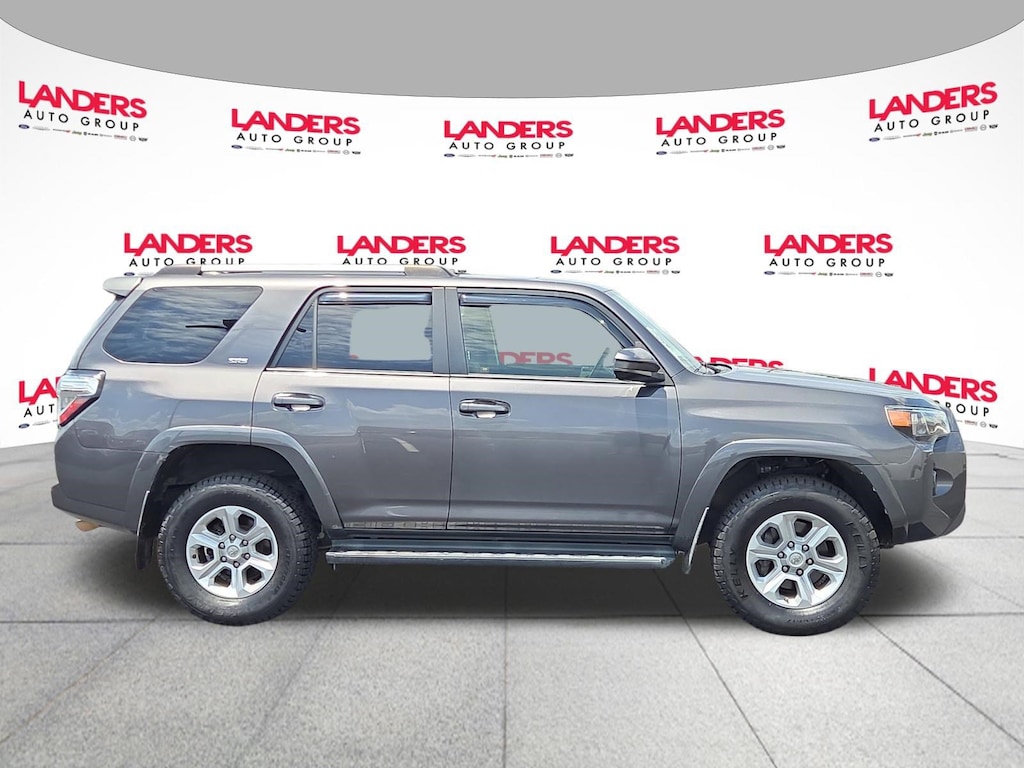Used 2019 Toyota 4Runner SR5 SR5 4WD