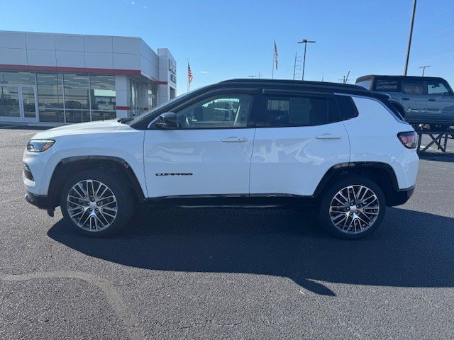 2022 Jeep Compass Limited photo 4