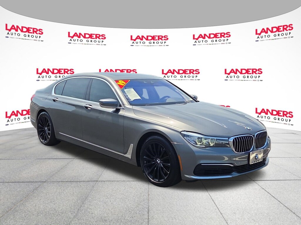 Used 2019 BMW 7 Series 740i Sedan