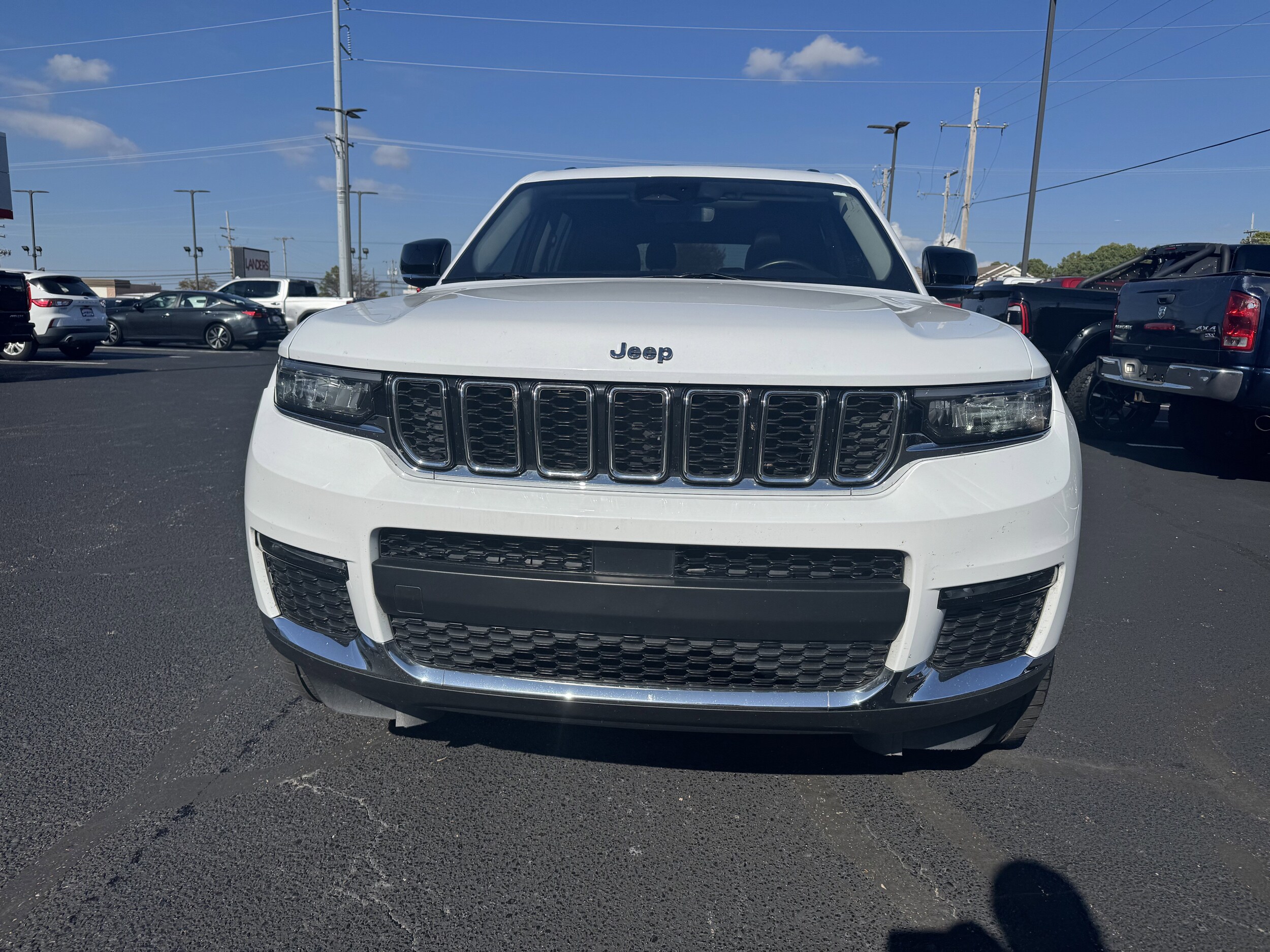 2021 Jeep Grand Cherokee Limited photo 2