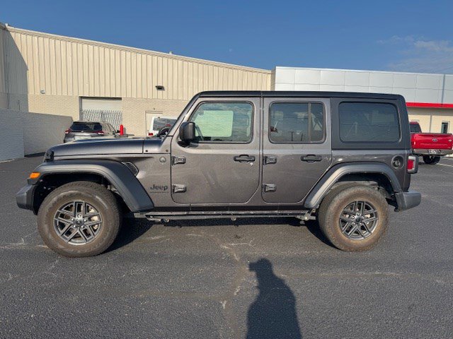 2024 Jeep Wrangler Sport S photo 4