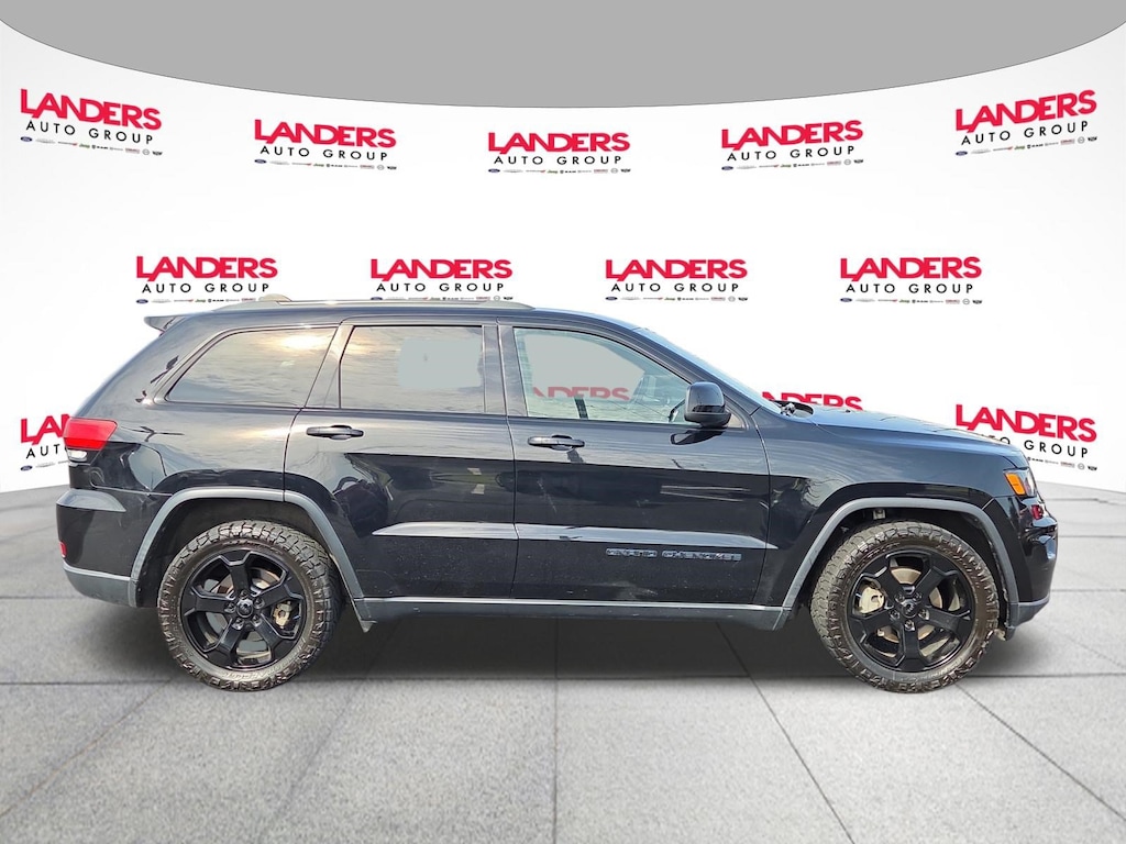 Used 2019 Jeep Grand Cherokee Upland Upland 4x2