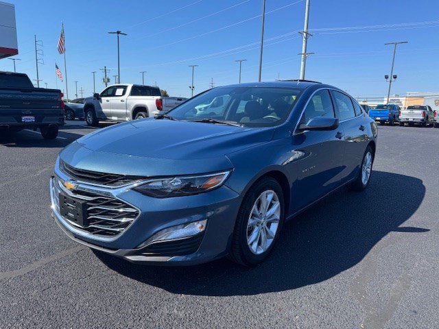 2024 Chevrolet Malibu 1LT photo 3