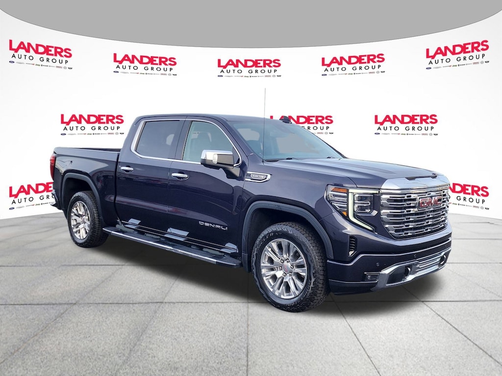 Used 2022 GMC Sierra 1500 Denali 4WD Crew Cab 147 Denali