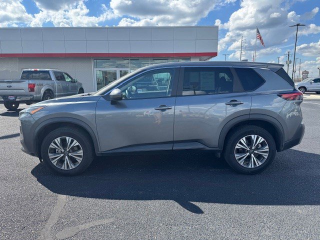 2023 Nissan Rogue SV photo 3