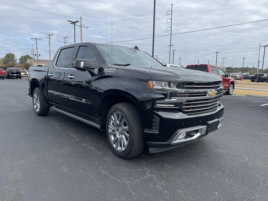 Used 2022 Chevrolet Silverado 1500 LTD High Country 4WD Crew Cab 147 High Country