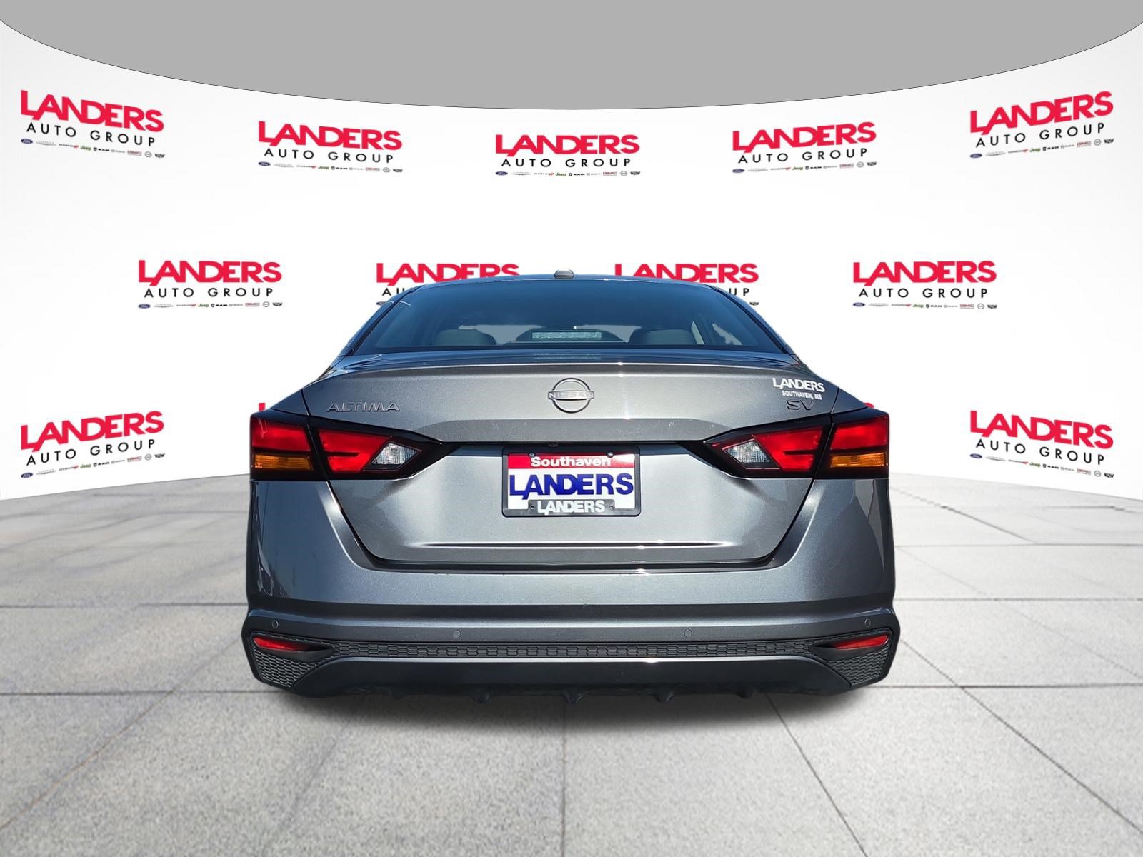 Used 2024 Nissan Altima 2.5 SV Sedan