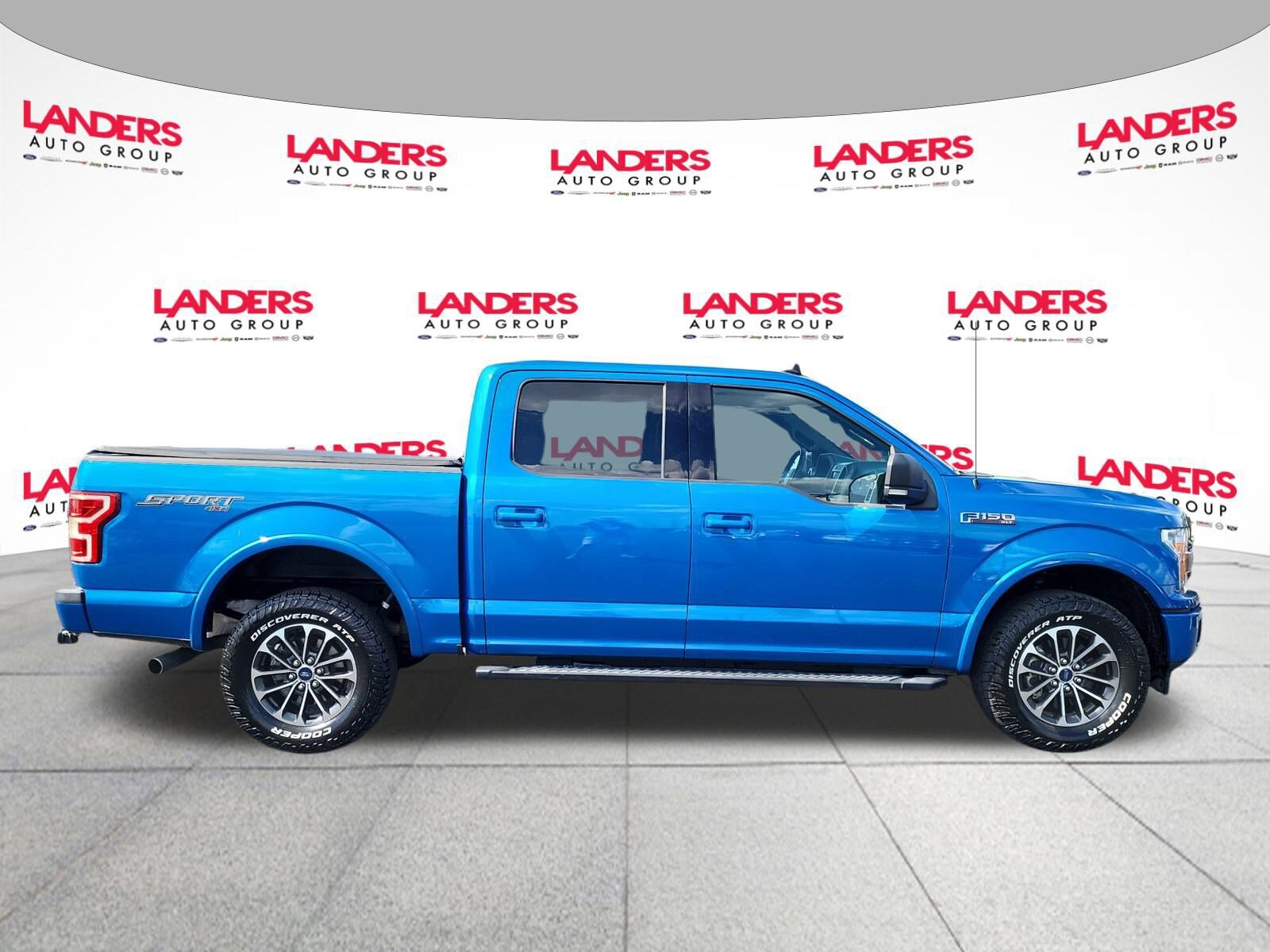 2019 Ford F-150 XLT photo 2