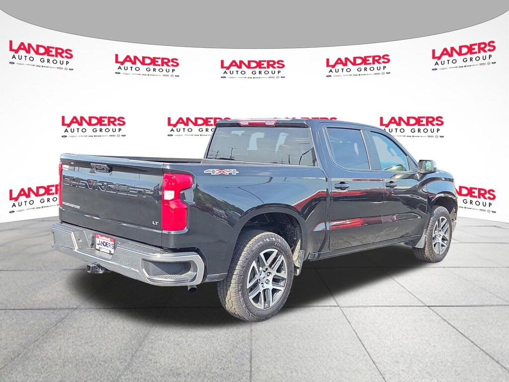 Used 2025 Chevrolet Silverado 1500 LT 4WD Crew Cab 147 LT w/1LT