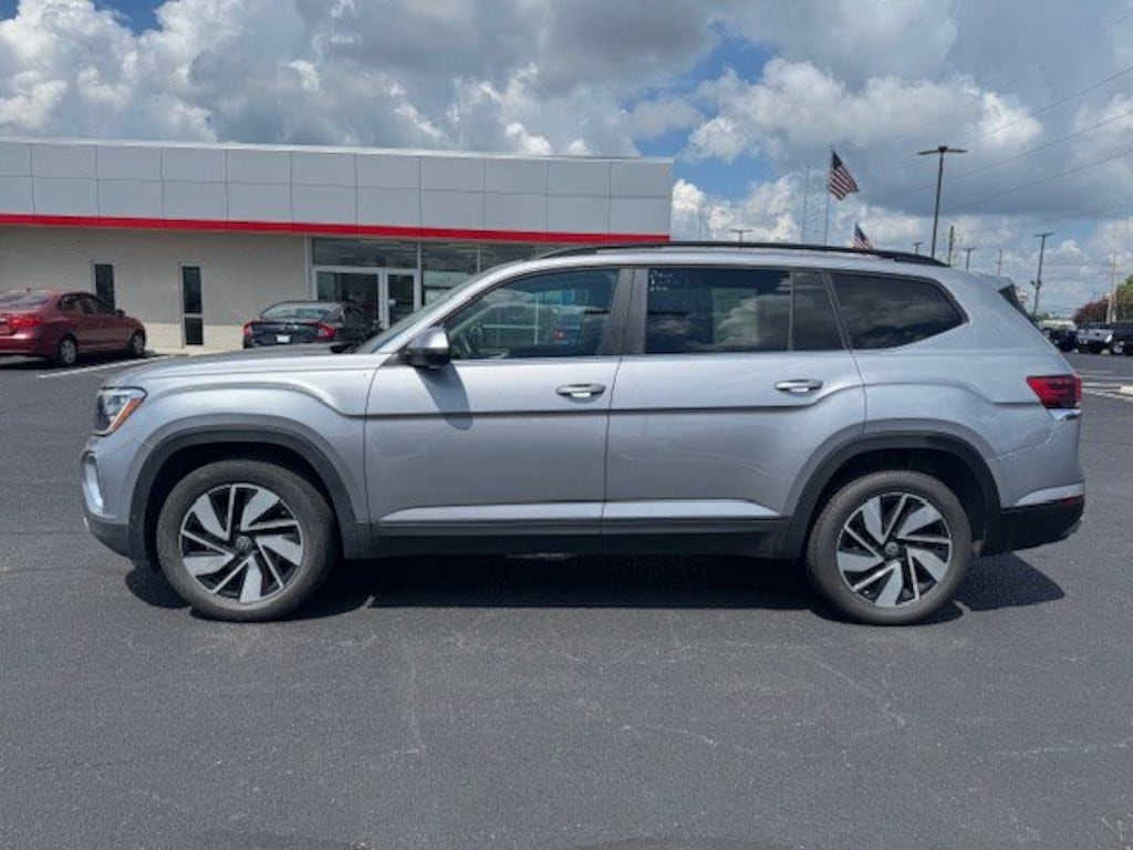 Used 2024 Volkswagen Atlas 2.0T SE w/Technology 2.0T SE w/Technology 4MOTION